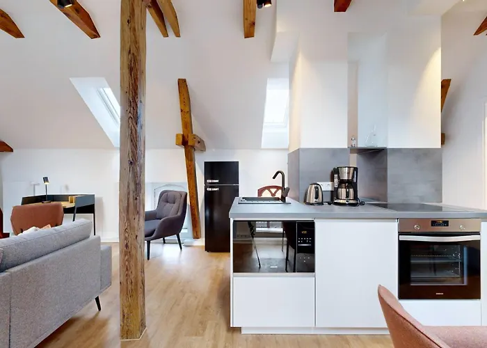 11 No 8a Boardinghouse * 뤼네부르크